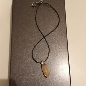 F21 Crystal Rock Necklace!!